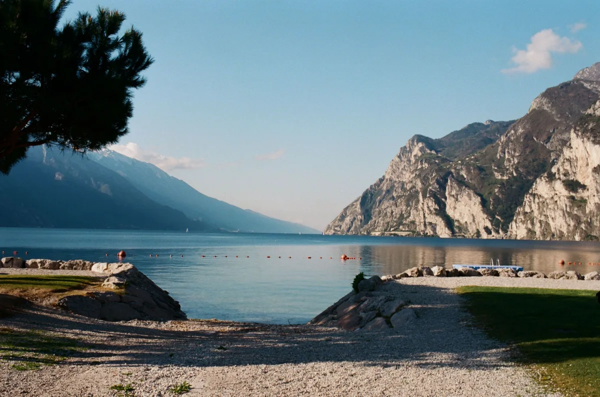 Feste ed Eventi a Riva del Garda: Un Viaggio Tra Tradizioni e Modernità