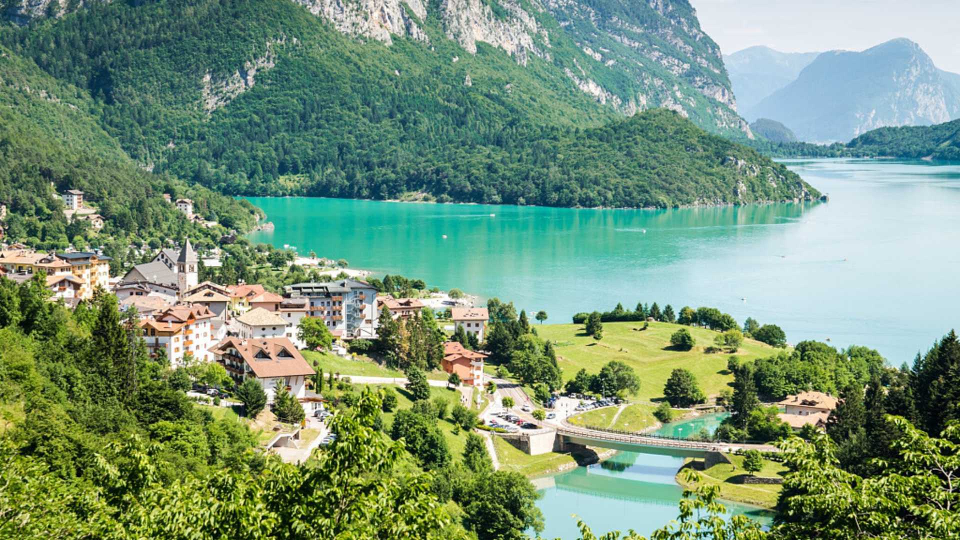 Hotel a Lago di Molveno